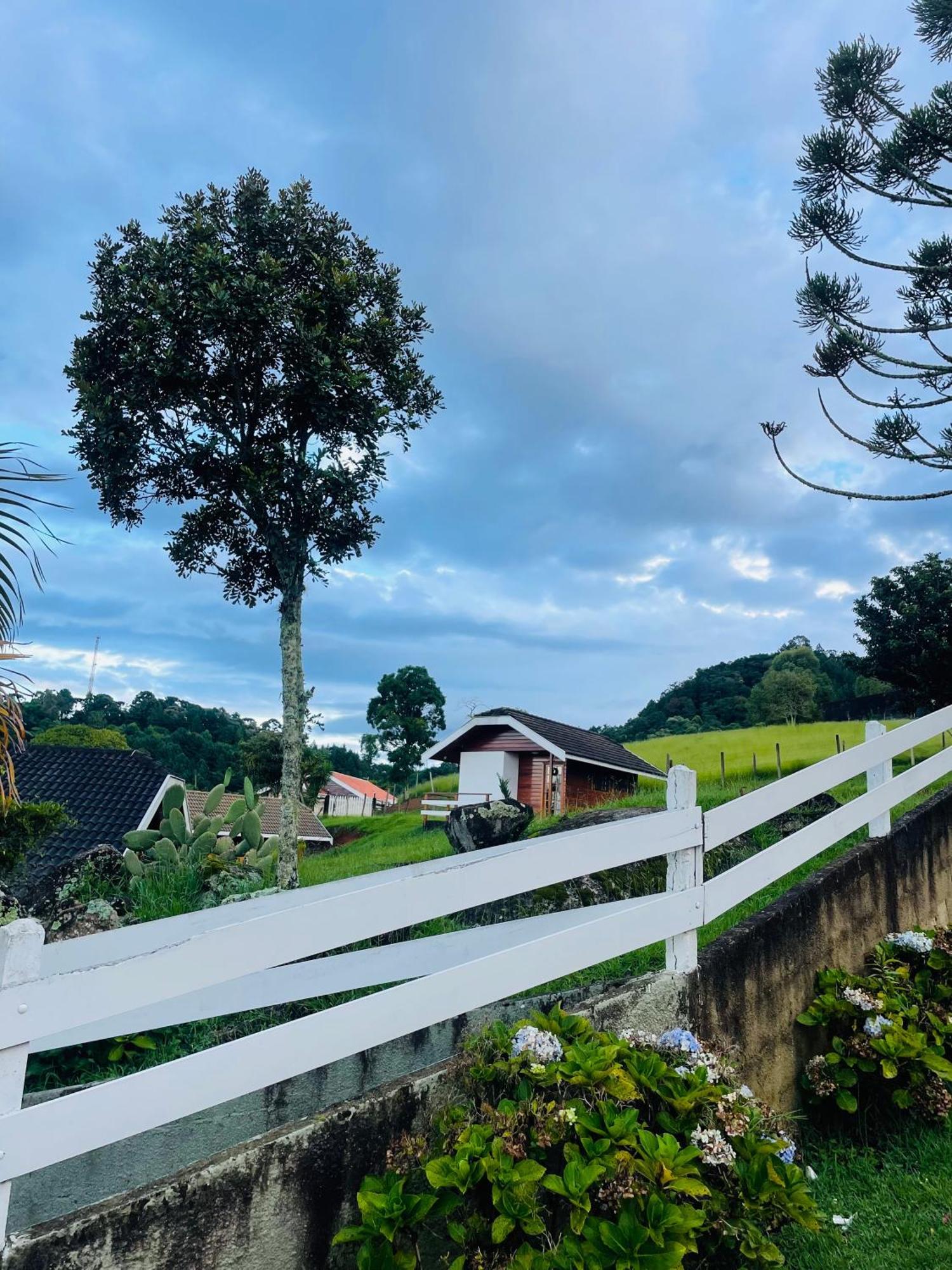 Chale Amanhecer Hotel Santo Antônio do Pinhal Kültér fotó