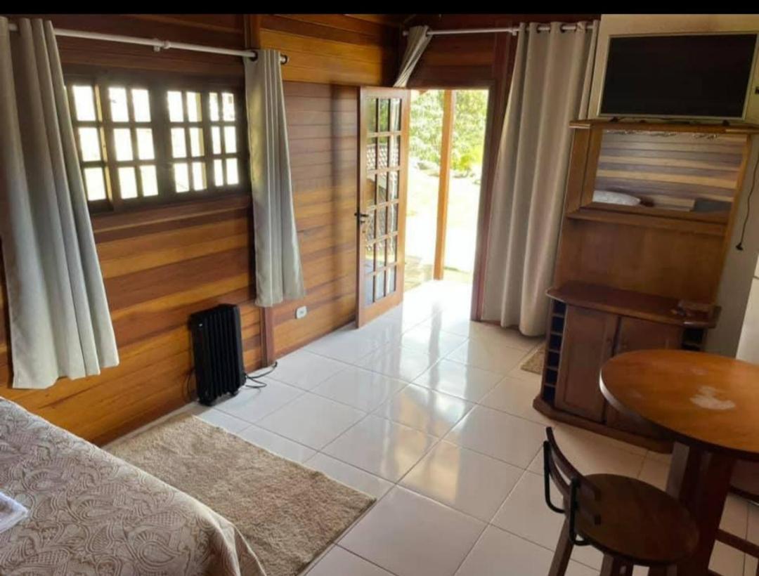 Chale Amanhecer Hotel Santo Antônio do Pinhal Kültér fotó